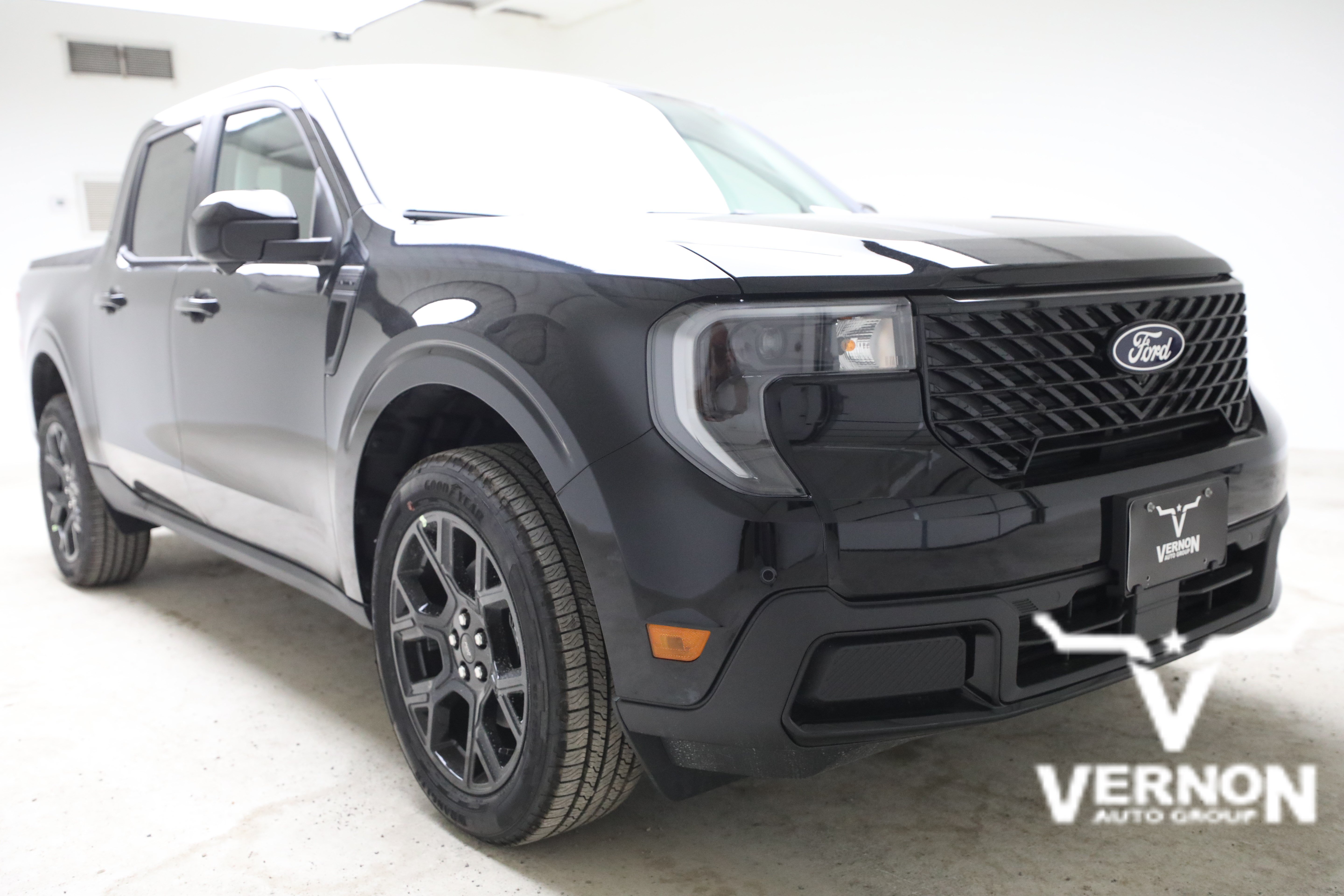 New 2026 Ford Maverick Lariat w/ Black Appearance Package AWD/4WD image 7