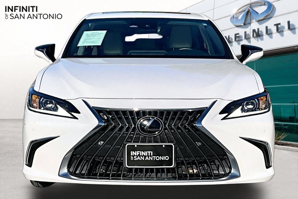 Used 2024 Lexus ES 350 w/ Premium Package FWD image 4