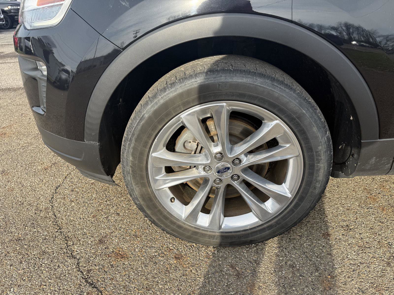 Used 2019 Ford Explorer XLT w/ Equipment Group 202A image 45