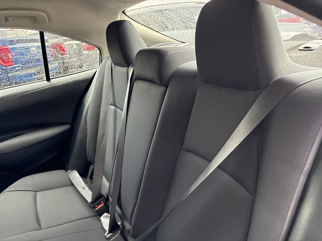 Used 2025 Toyota Corolla LE FWD image 21