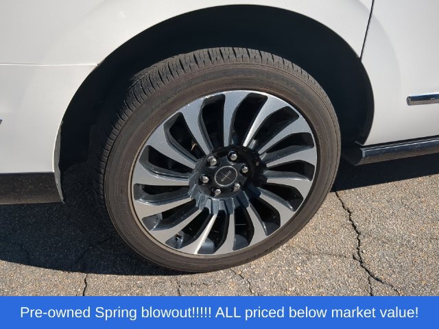 Used 2022 Lincoln Navigator L Black Label AWD/4WD image 14