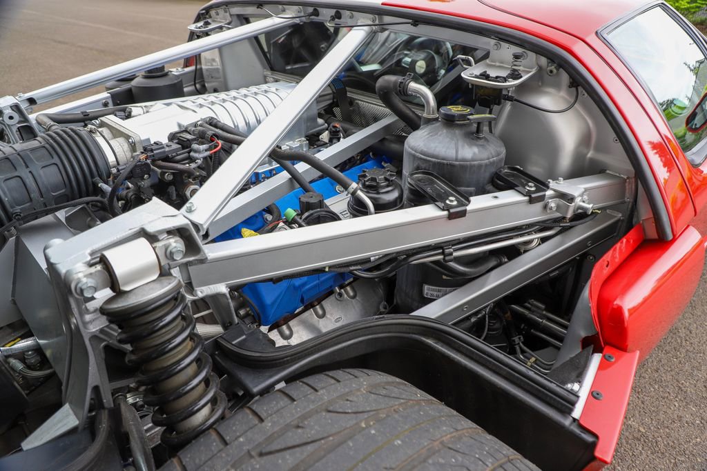 Used 2006 Ford GT RWD image 44