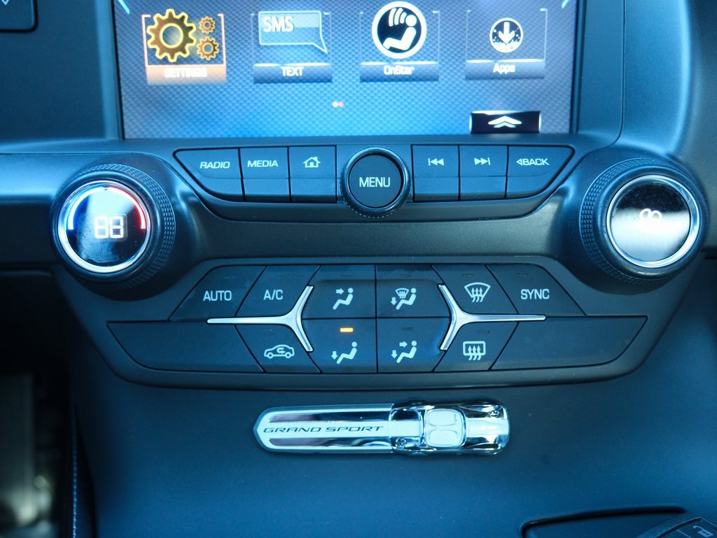 Used 2019 Chevrolet Corvette Grand Sport w/ Carbon Flash Badge Package image 23