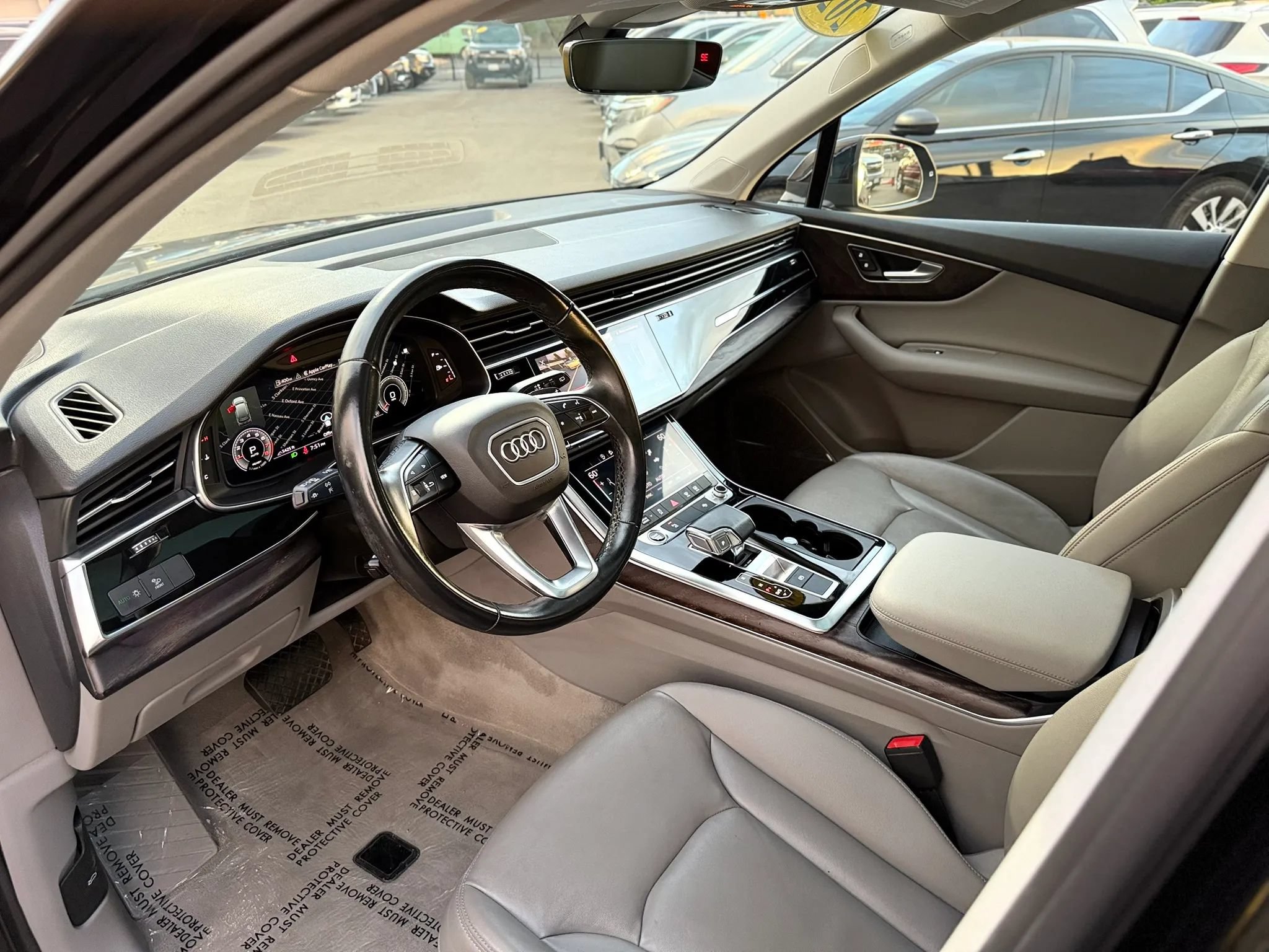 Used 2021 Audi Q7 2.0T Premium Plus w/ Premium Plus Package AWD/4WD image 11