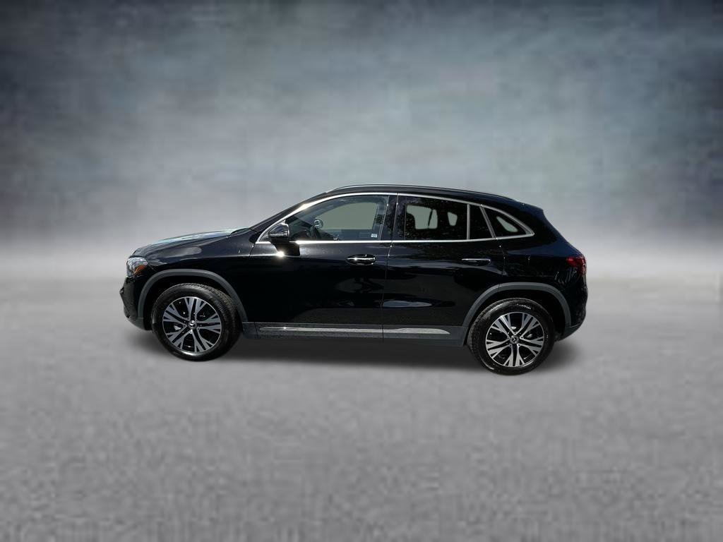 Used 2025 Mercedes-Benz GLA 250 4MATIC image 4
