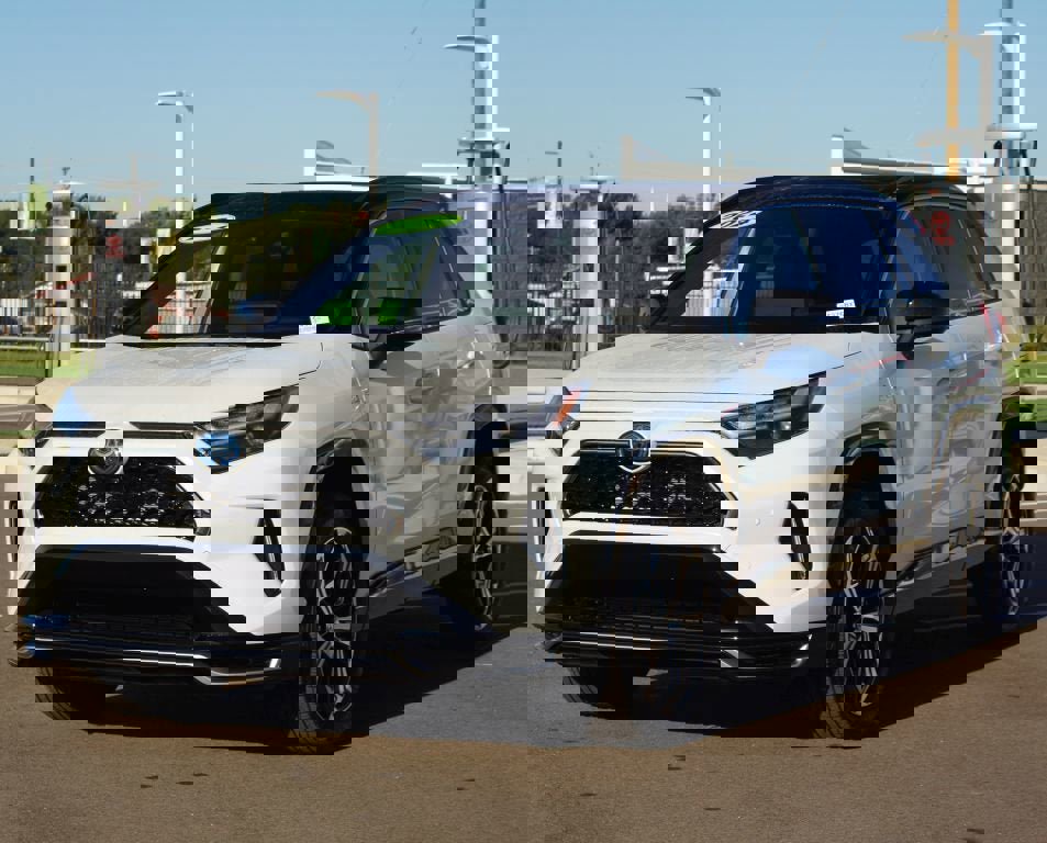 Used 2024 Toyota RAV4 XSE image 26