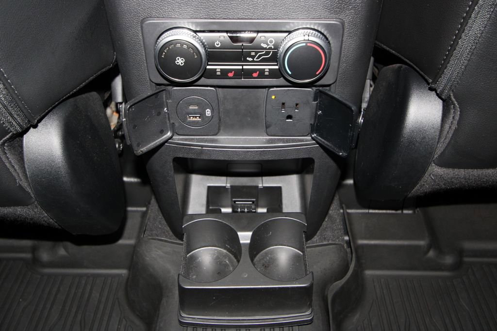 Used 2022 Ford Explorer Limited w/ Equipment Group 301A image 30