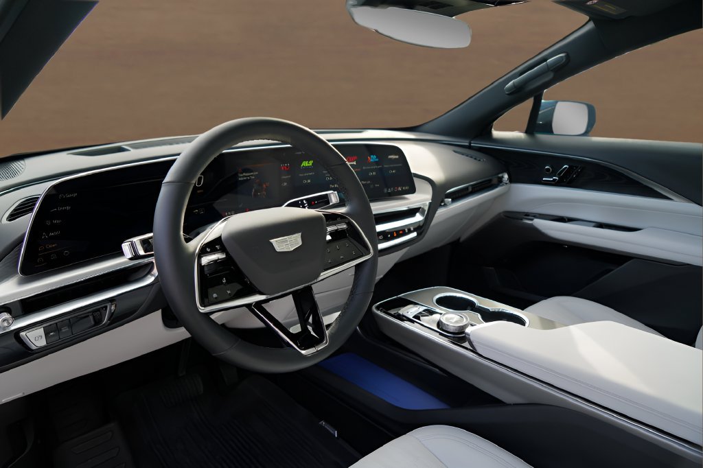 Used 2025 Cadillac Lyriq Luxury w/ LPO, Floor Liner Package RWD image 9