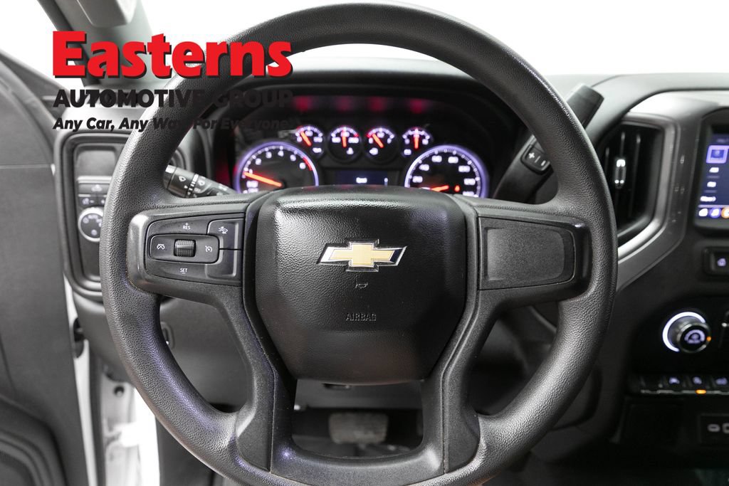 Used 2023 Chevrolet Silverado 1500 Custom RWD image 10