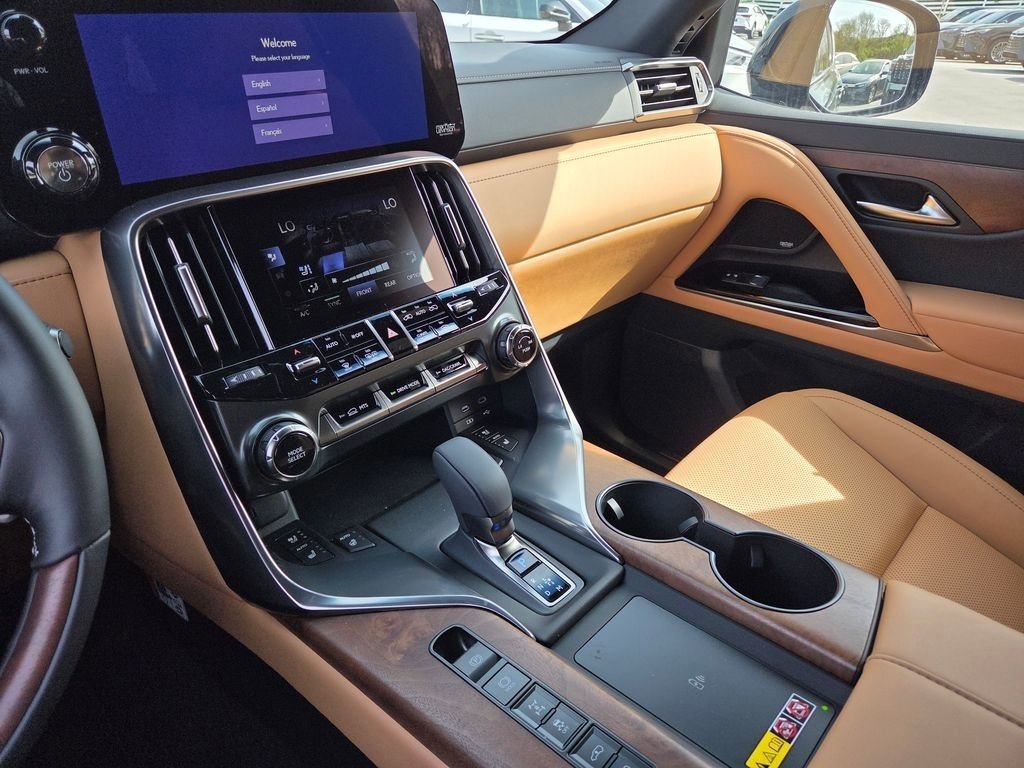 New 2026 Lexus LX 700h Luxury image 44