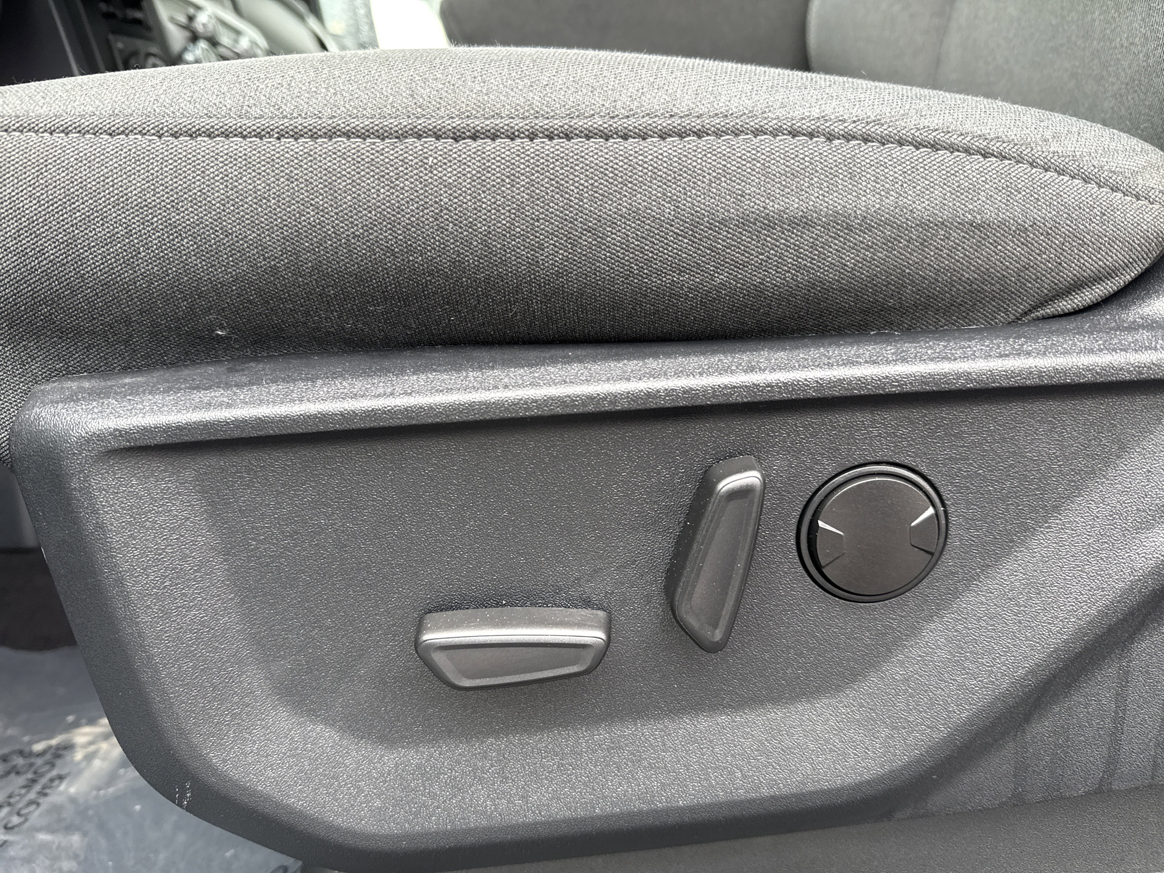 Certified 2023 Ford F150 XLT w/ Equipment Group 302A High image 13