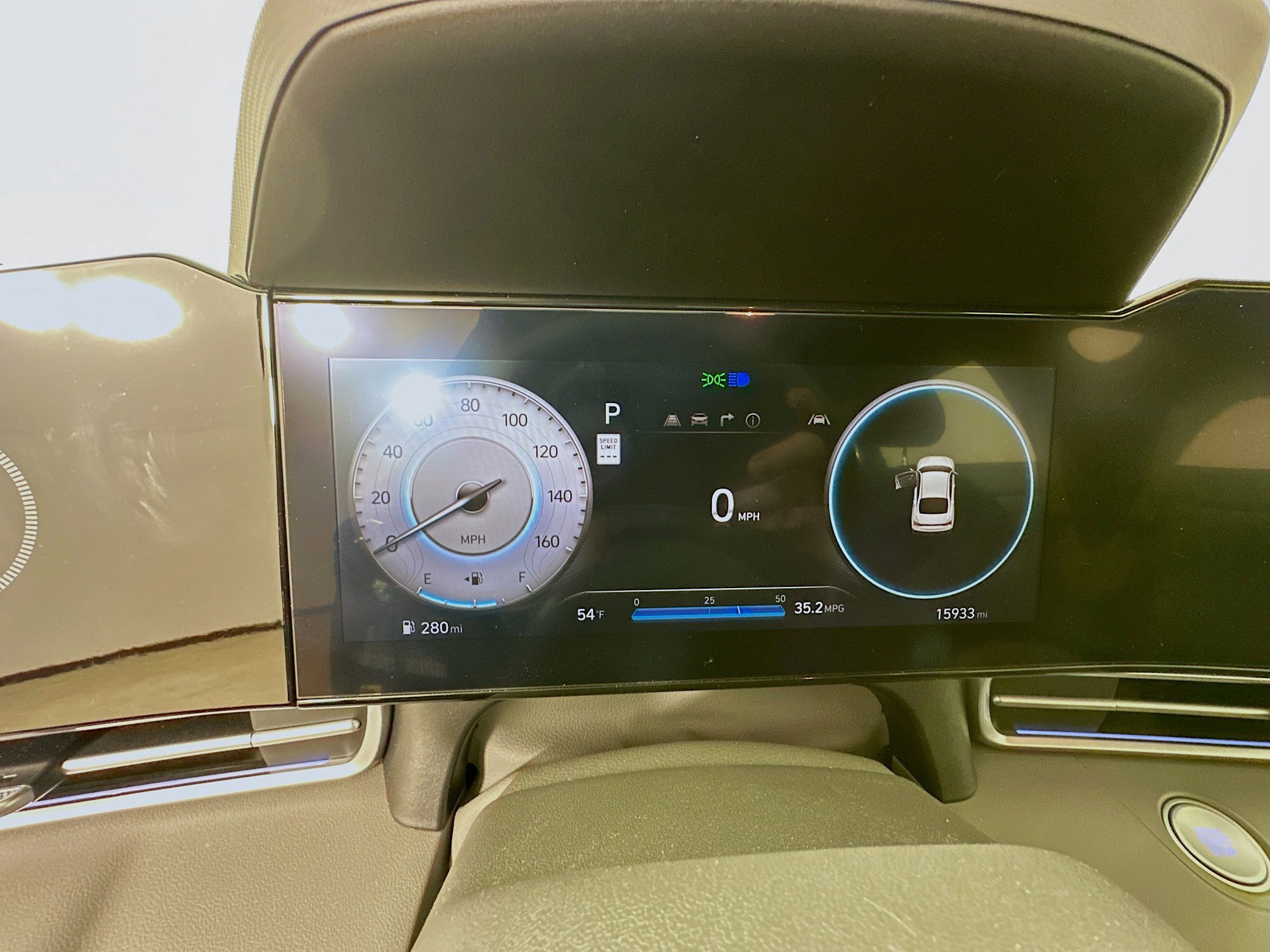 Used 2024 Hyundai Elantra SEL image 15