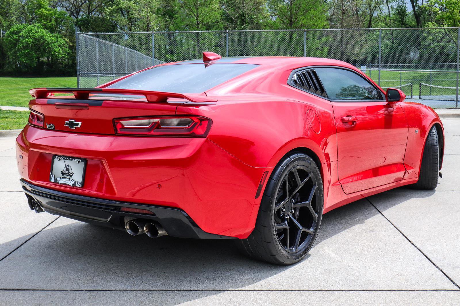 Used 2016 Chevrolet Camaro SS RWD image 19