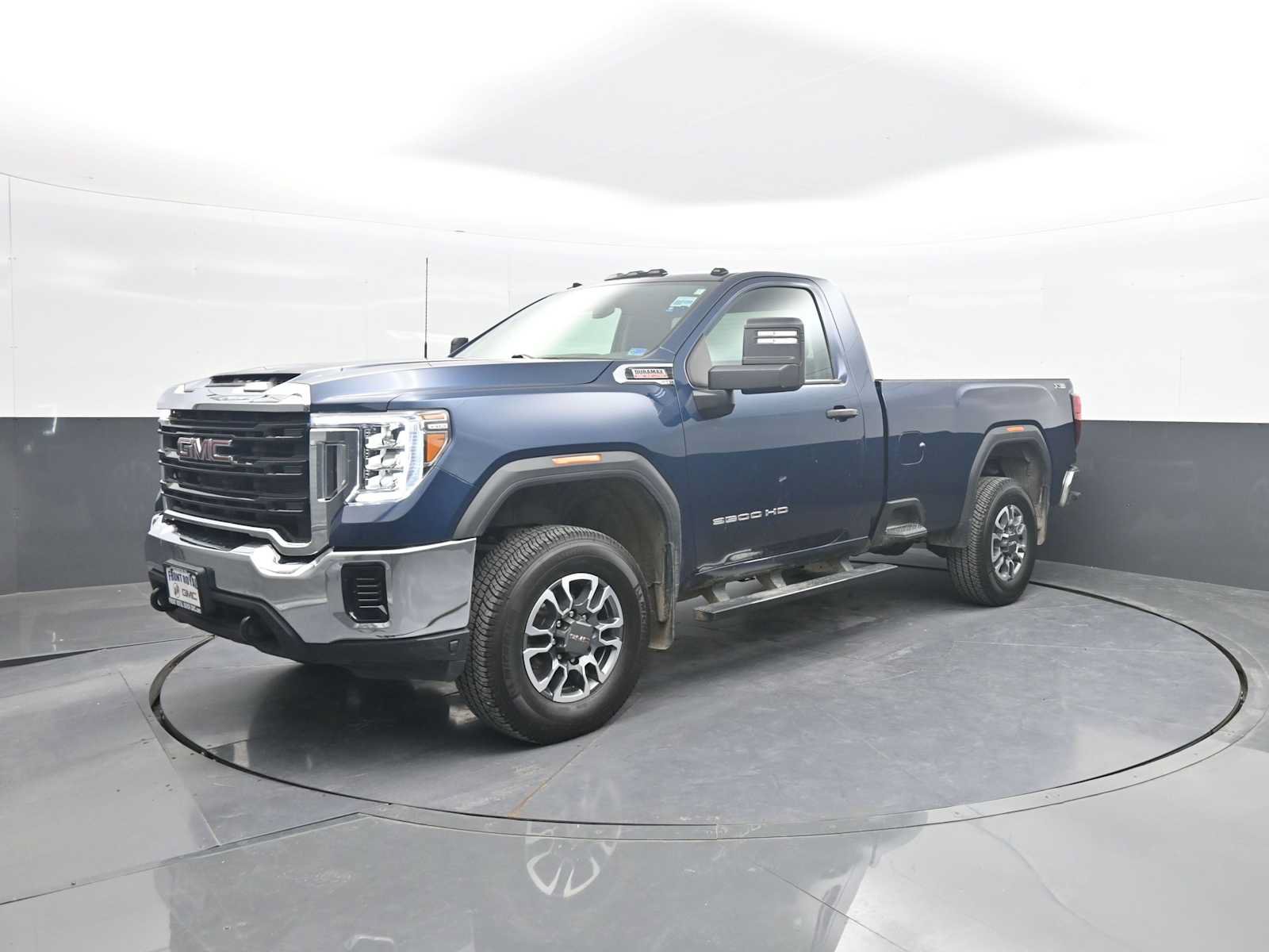 Used 2023 GMC Sierra 3500 Pro w/ Convenience Package AWD/4WD image 4