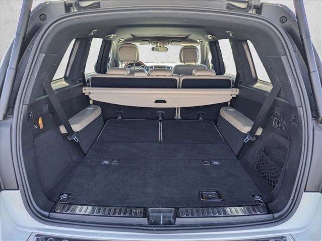 Used 2013 Mercedes-Benz GL 550 4MATIC image 6