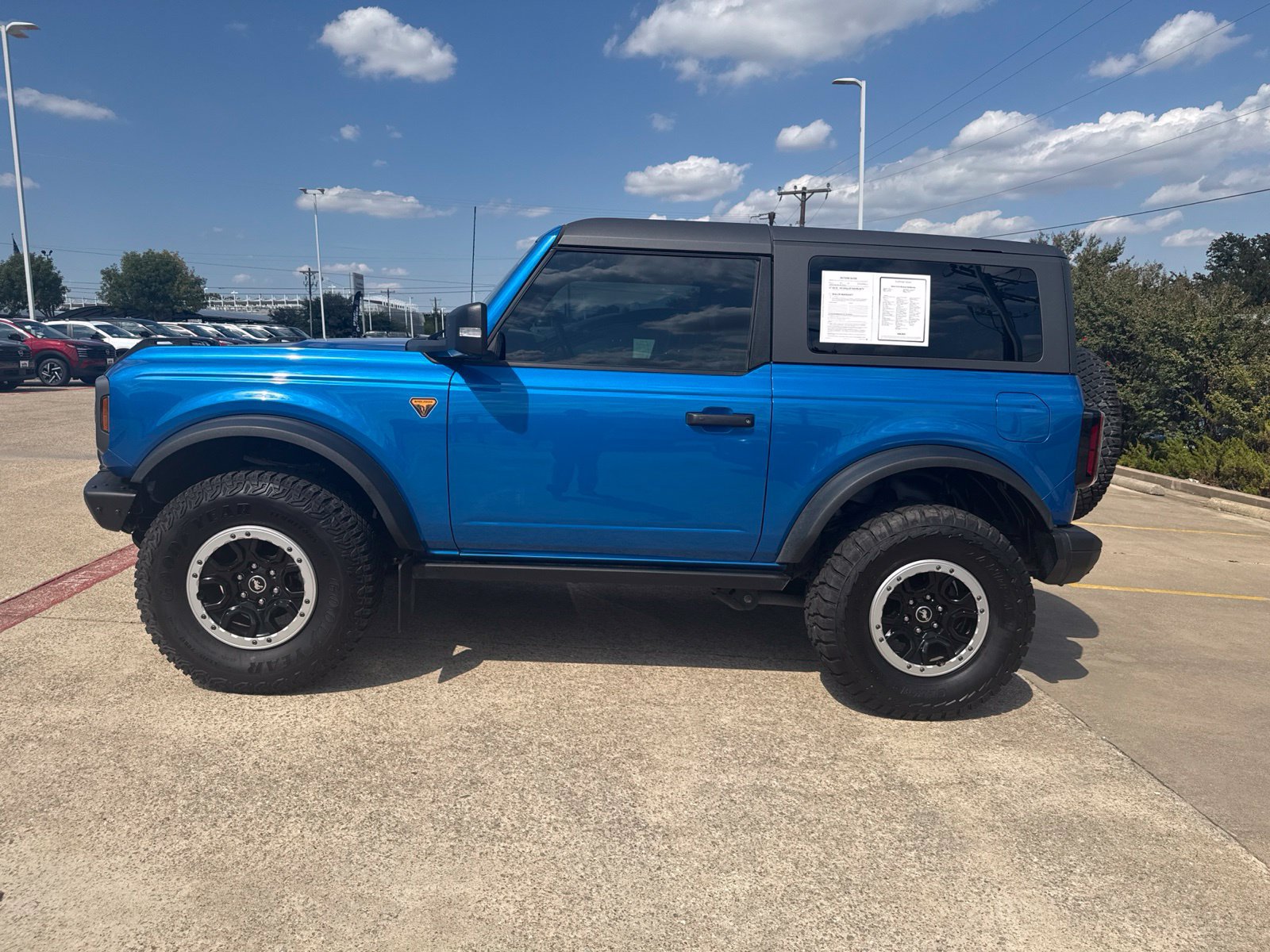 Used 2022 Ford Bronco Badlands w/ Sasquatch Package AWD/4WD image 5
