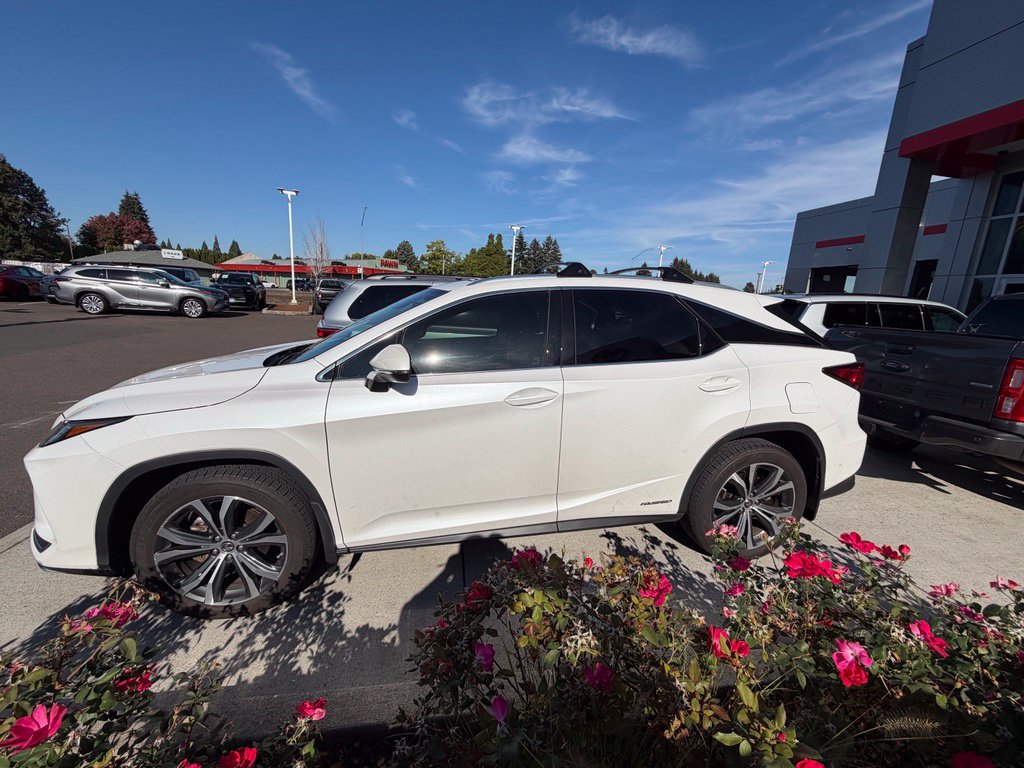 Used 2022 Lexus RX 450h AWD w/ Premium Package image 2