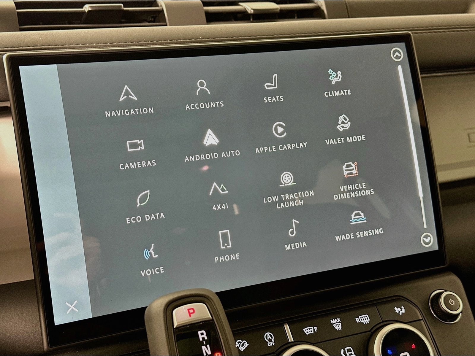 New 2026 Land Rover Defender 110 S AWD/4WD image 25