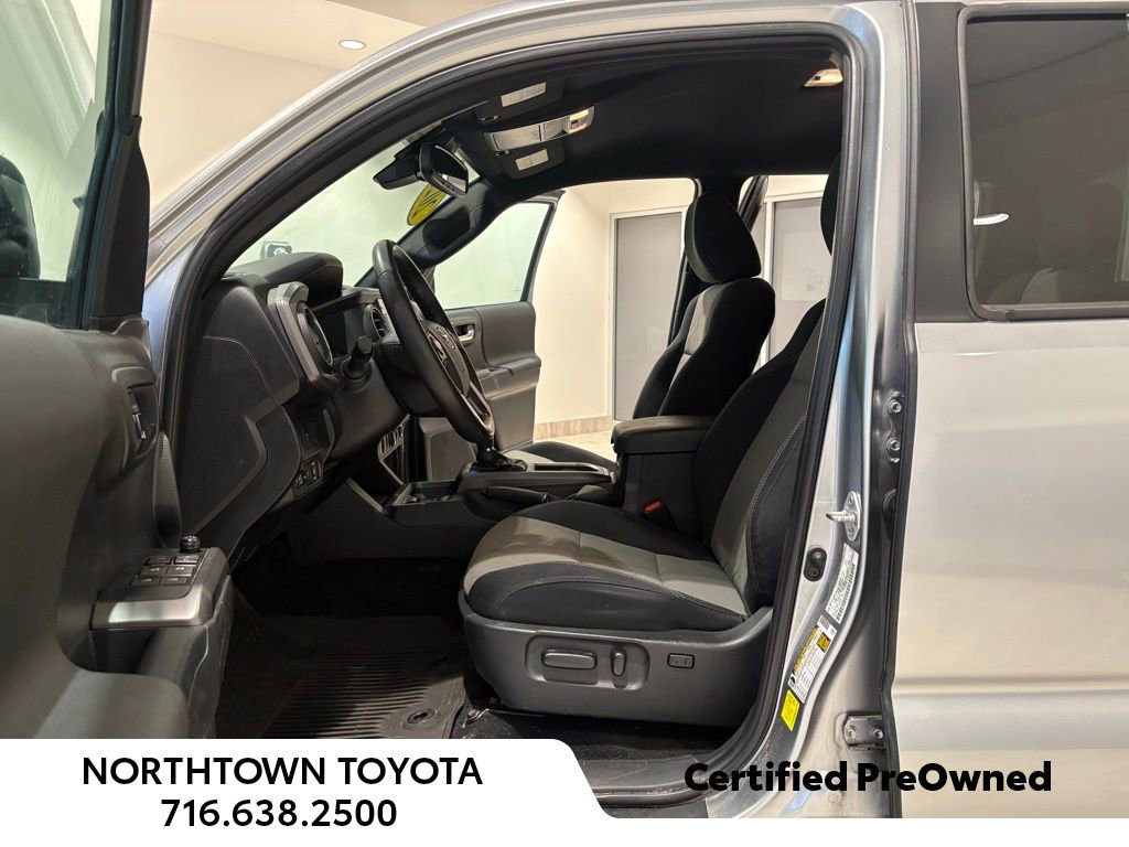 Used 2023 Toyota Tacoma TRD Sport image 19