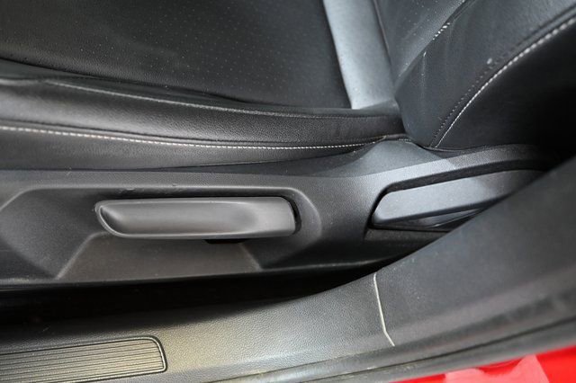 Used 2019 Volkswagen Jetta SEL w/ Cold Weather Package image 23