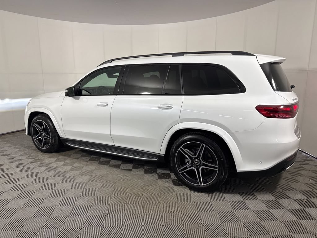 New 2026 Mercedes-Benz GLS 450 4MATIC image 3