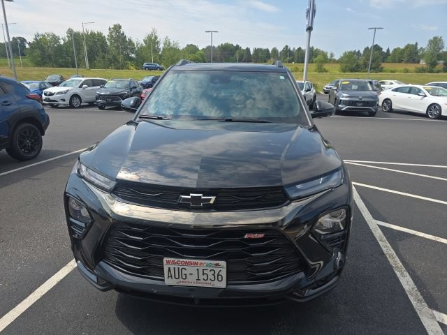Used 2023 Chevrolet TrailBlazer RS w/ Sun and Liftgate Package AWD/4WD image 5