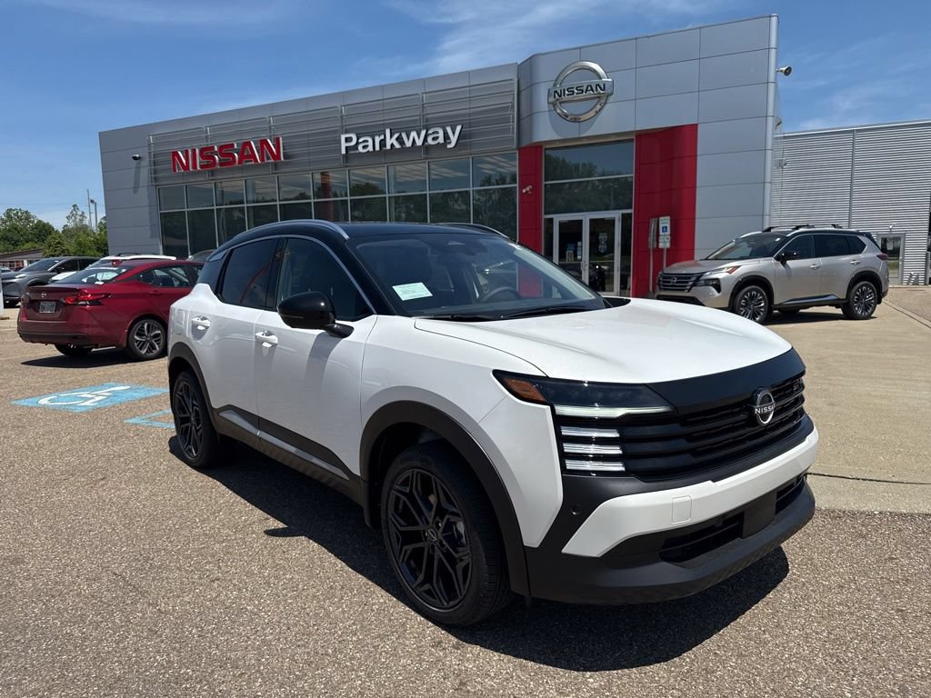 New 2026 Nissan Kicks SR w/ SR Premium Package AWD/4WD image 1