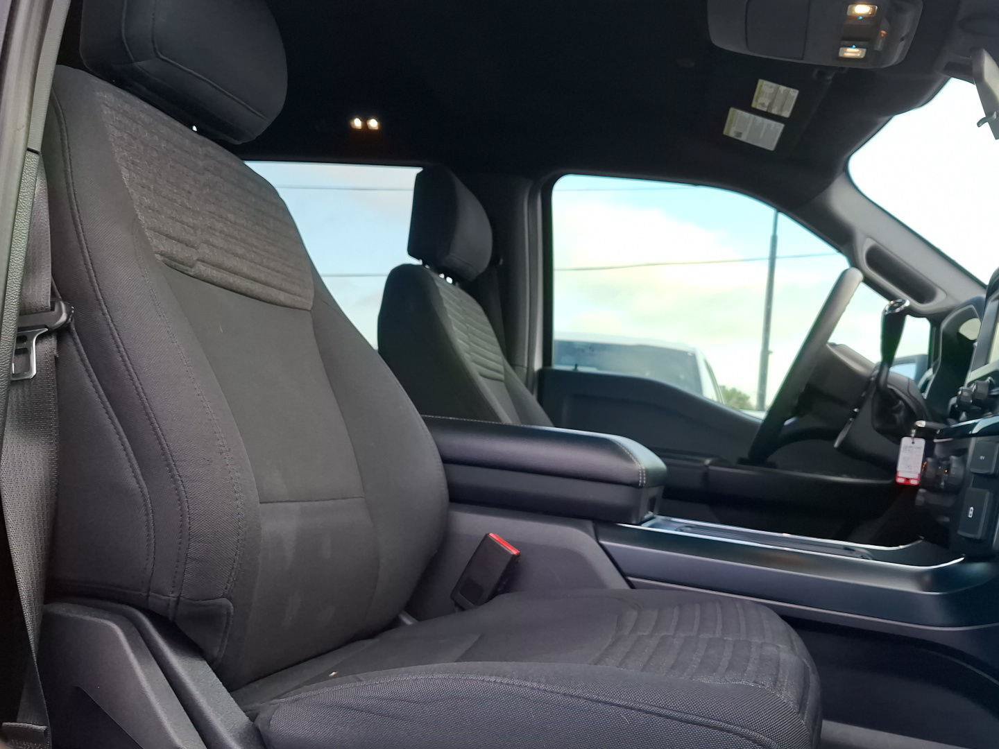 Used 2021 Ford F150 XL w/ STX Appearance Package RWD image 34