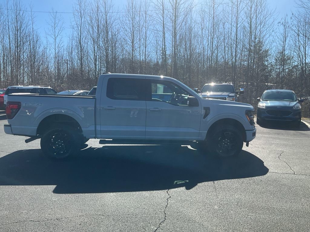 New 2026 Ford F150 XLT w/ Equipment Group 302A MID image 4