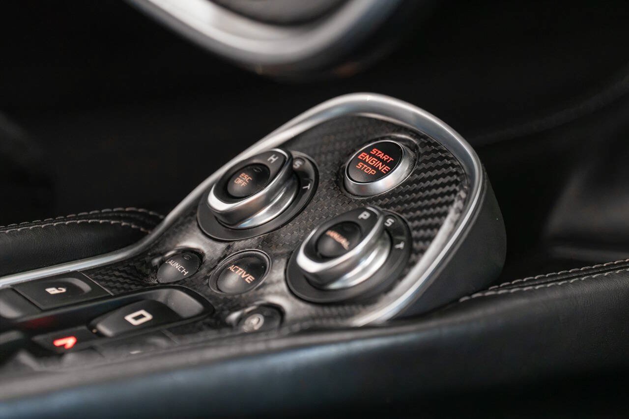 Used 2017 McLaren 570S RWD image 50