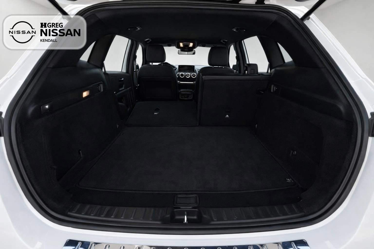 Used 2025 Mercedes-Benz GLA 250 4MATIC image 12