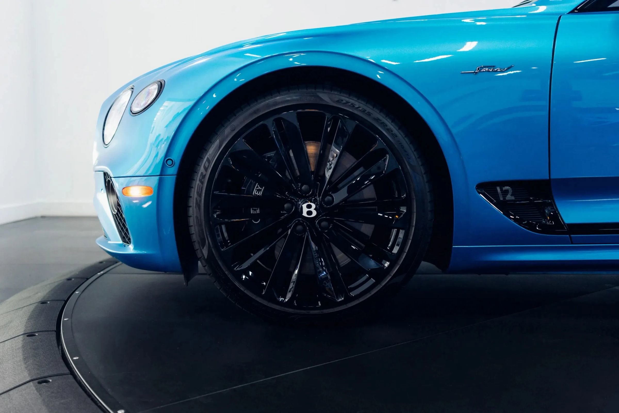 Used 2023 Bentley Continental GT Speed image 18