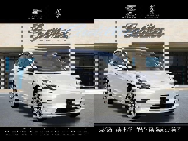 Used 2023 Tesla Model 3 Standard Range image 2