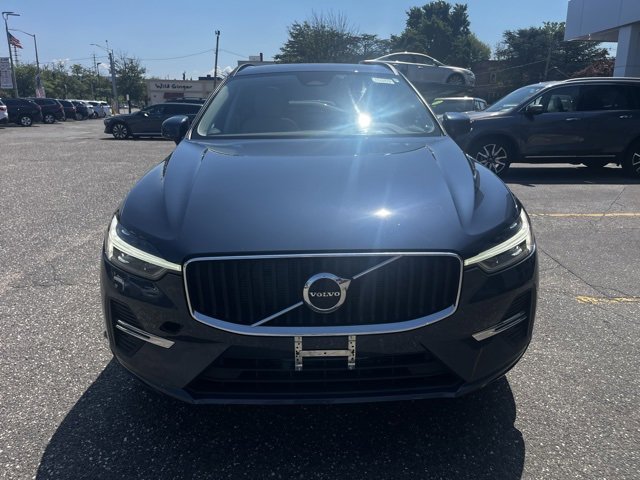 Certified 2023 Volvo XC60 B5 Core w/ Climate Package image 12