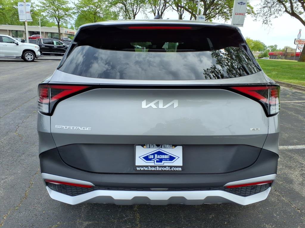 Used 2025 Kia Sportage LX AWD/4WD image 6