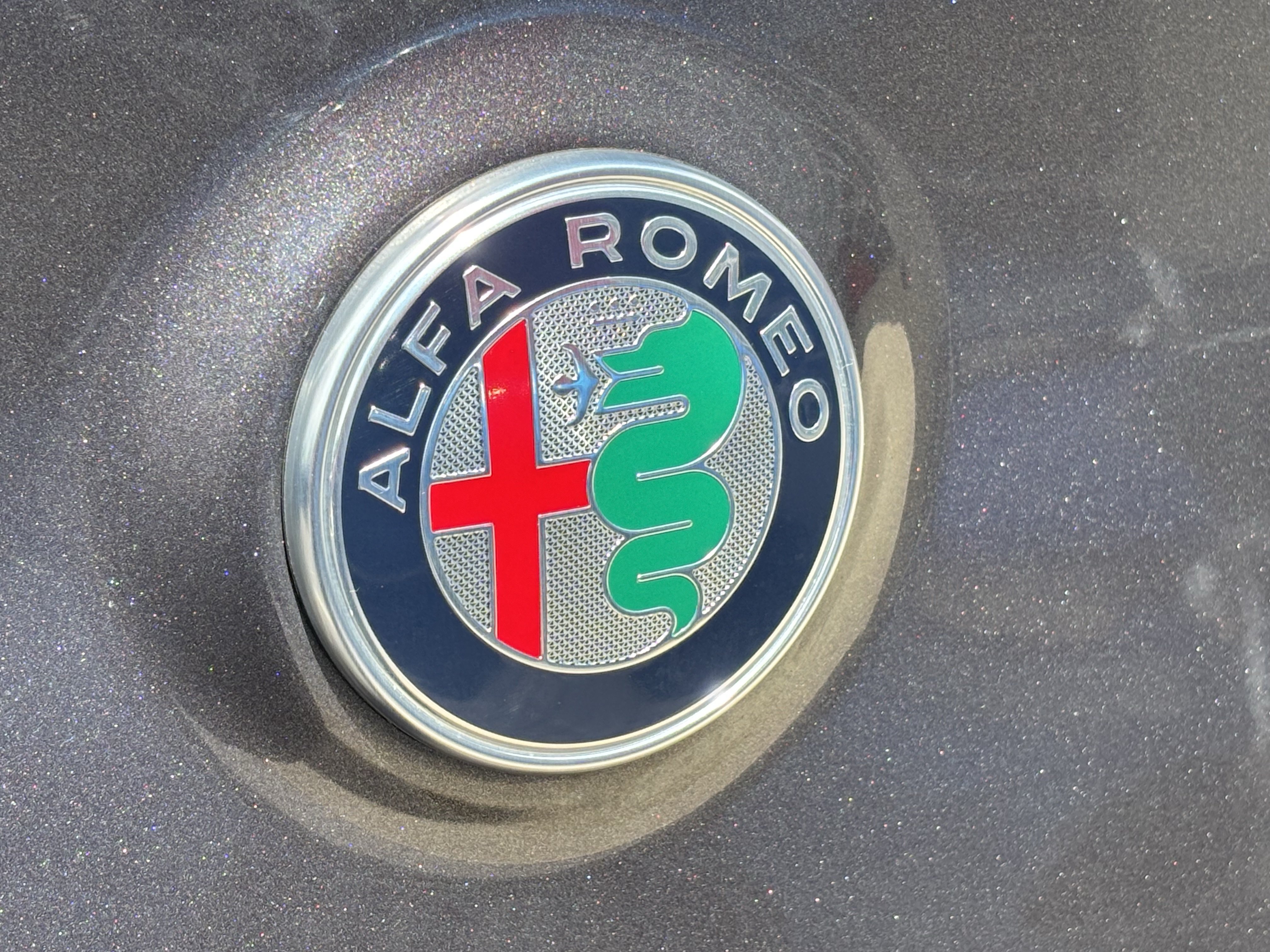 Certified 2023 Alfa Romeo Stelvio Veloce AWD/4WD image 15