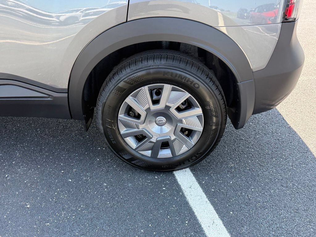 New 2026 Nissan Kicks S FWD image 38