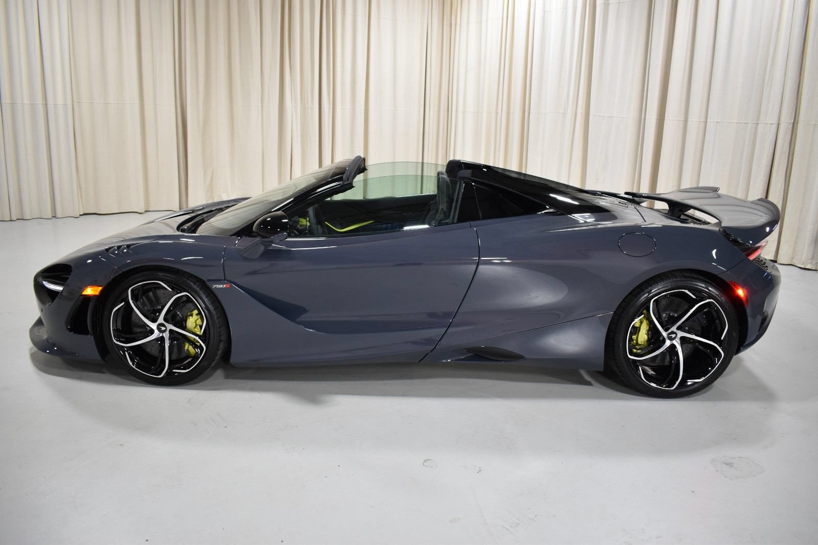 New 2027 McLaren 750S Spider RWD image 8