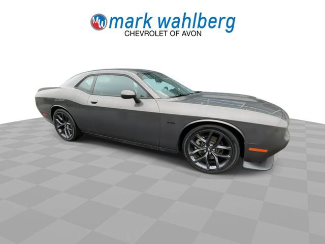 Used 2023 Dodge Challenger R/T w/ Blacktop Package RWD image 9
