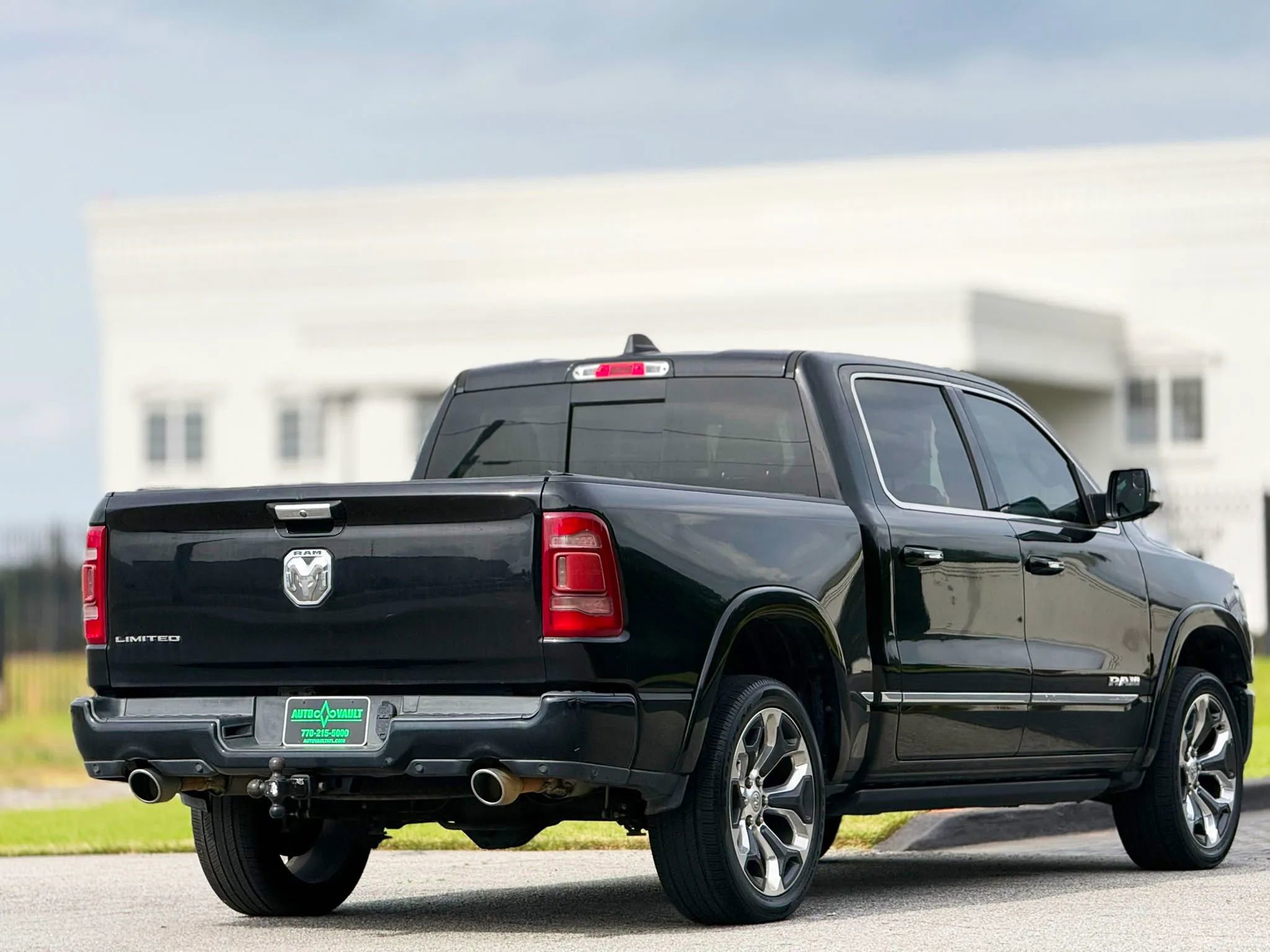 Used 2020 RAM 1500 Limited RWD image 12