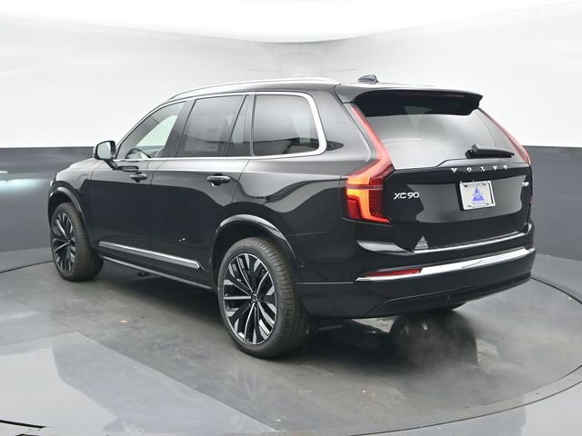New 2026 Volvo XC90 T8 Plus w/ Protection Package Premier image 6