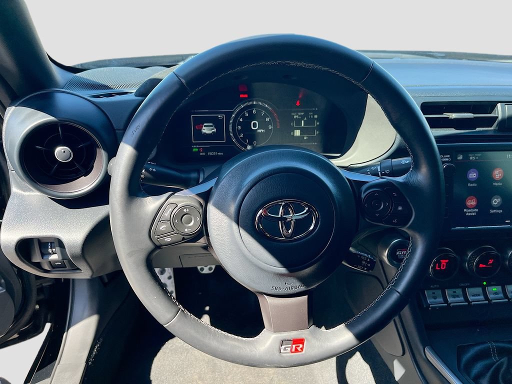 Used 2025 Toyota GR86 Premium w/ ALL Weather Mat Package (TMS) RWD image 11