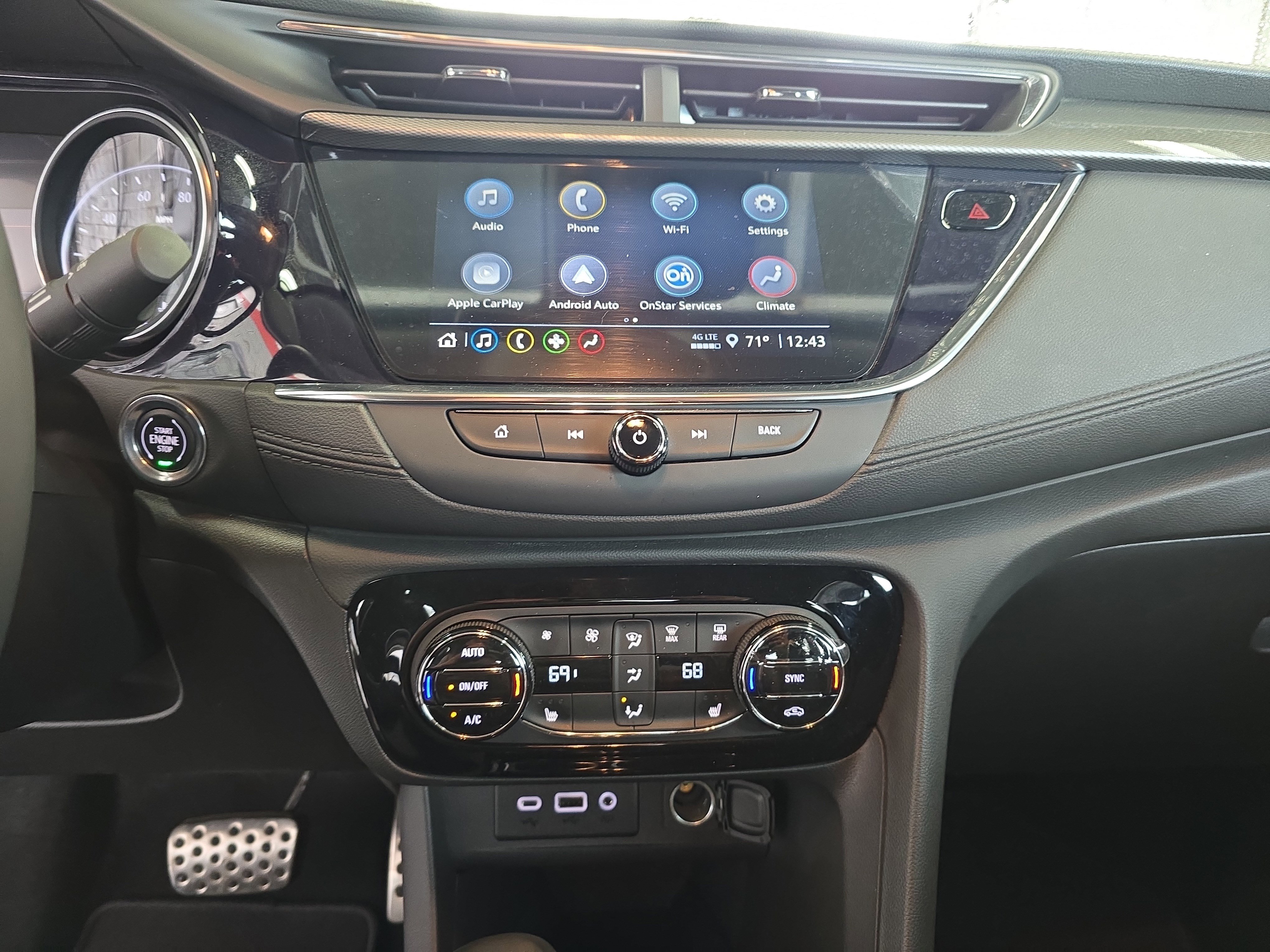 Used 2023 Buick Encore GX Select w/ Sport Touring Package FWD image 19