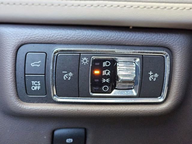 Used 2021 Lincoln Nautilus Reserve image 22