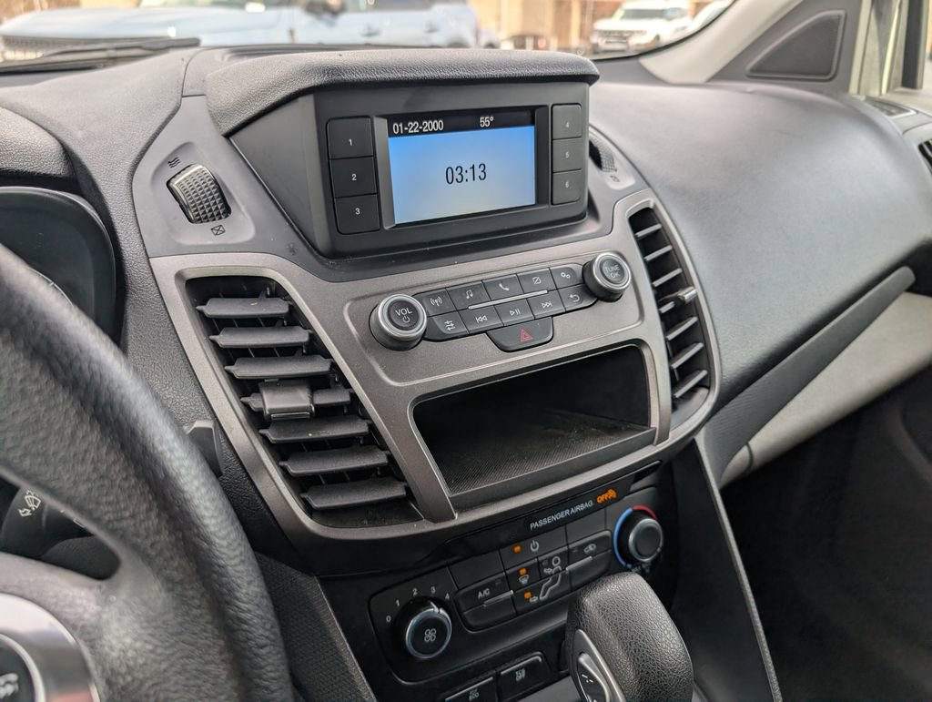 Used 2022 Ford Transit Connect XL image 19