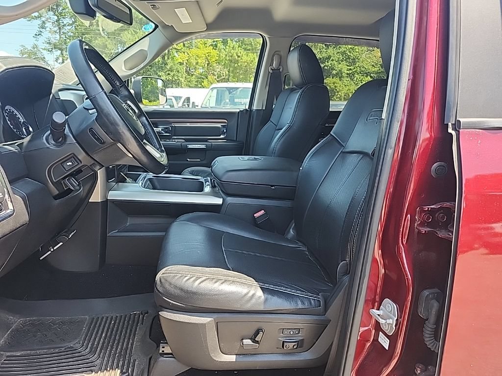 Used 2019 RAM 1500 Laramie w/ Convenience Group RWD image 17
