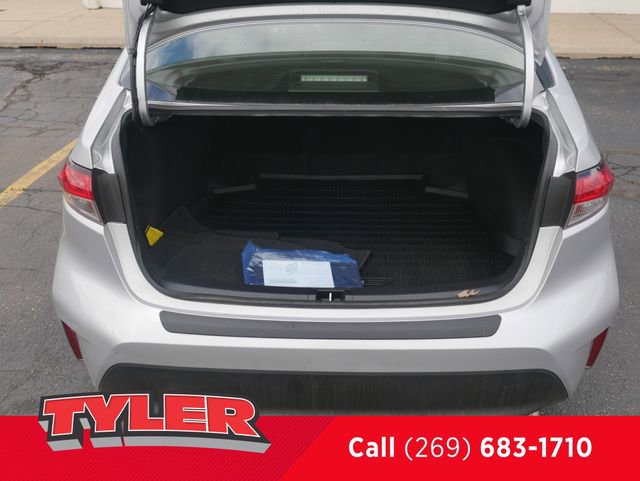 Used 2023 Toyota Corolla LE w/ LE Convenience Package image 19