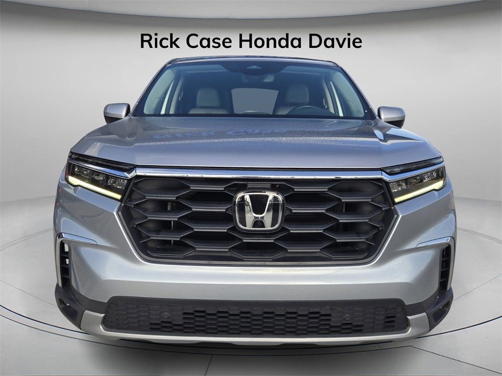 Certified 2024 Honda Pilot EX-L image 5