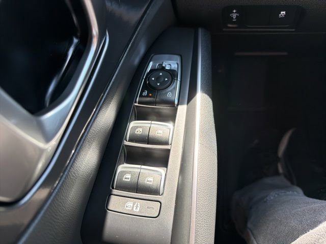 Certified 2025 Kia Sorento S w/ Panoramic Sunroof Package AWD/4WD image 16