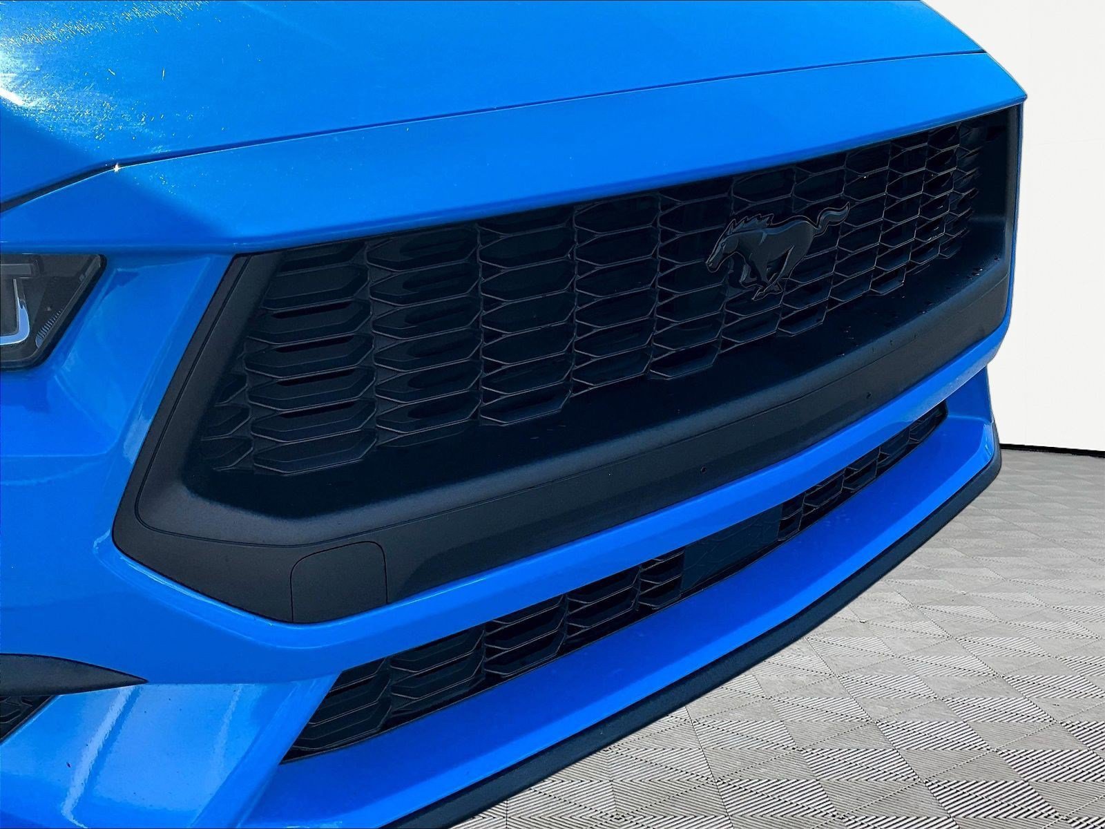 Used 2024 Ford Mustang Premium RWD image 29